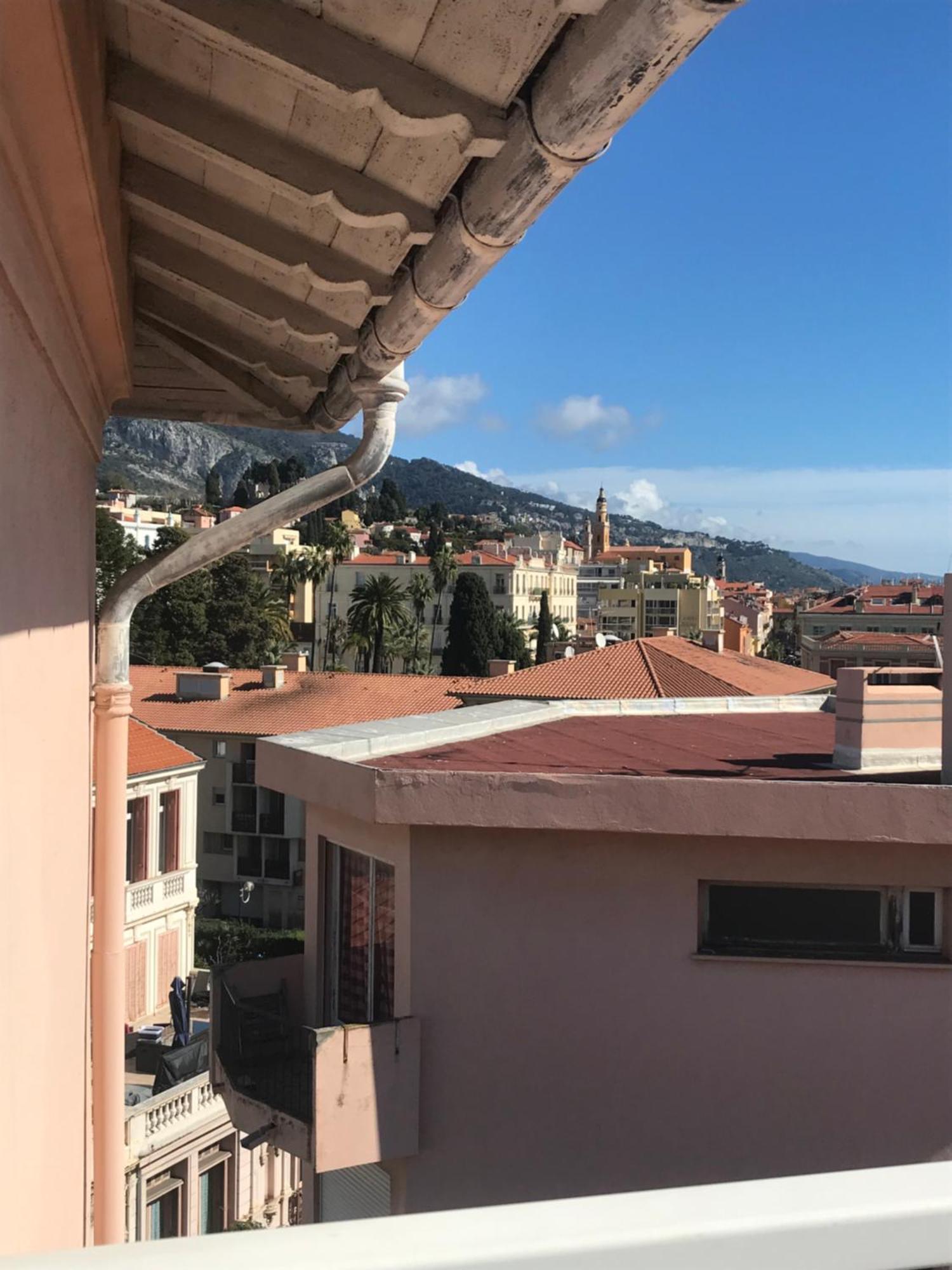 Lumineux Studio Sous Les Toits De Menton Exterior foto